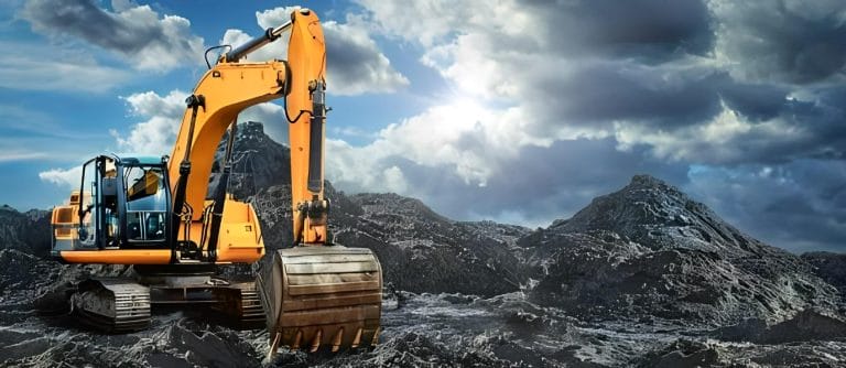 Meningkatkan Kinerja Excavator dengan Attachment yang Tepat
