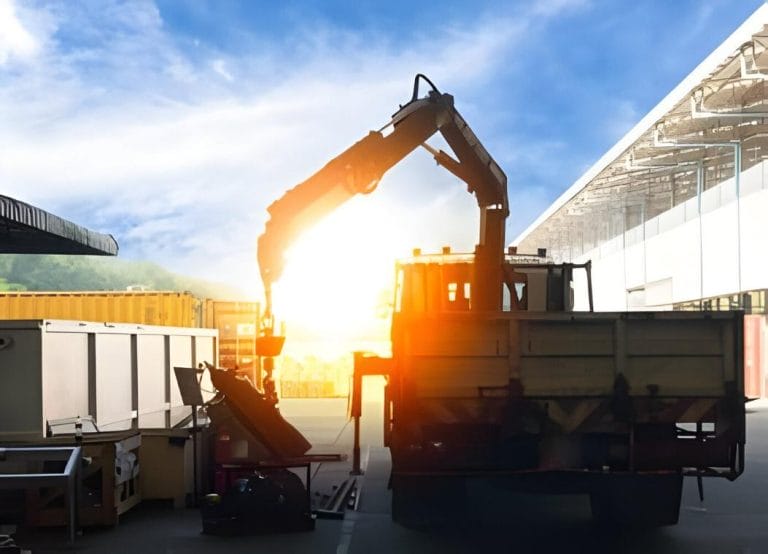 Mengenal Lebih Jauh Tentang Boom Truck